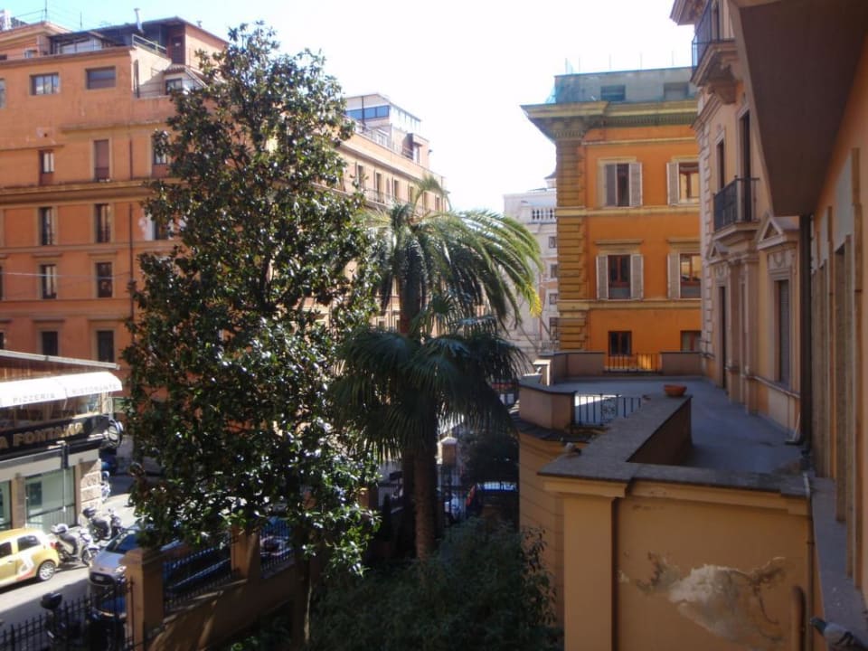 Blick vom Balkon Zimmer 107 Hotel La Residenza