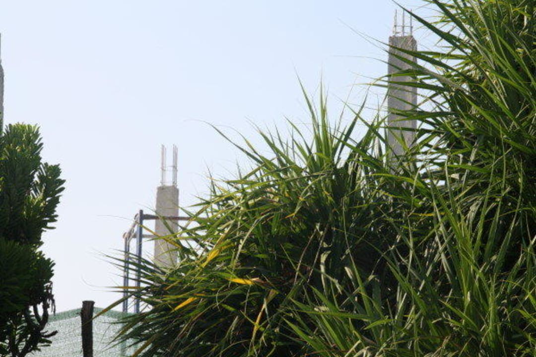 Direkt neben dem Garten restaurant Wora Bura Hua Hin Resort & Spa