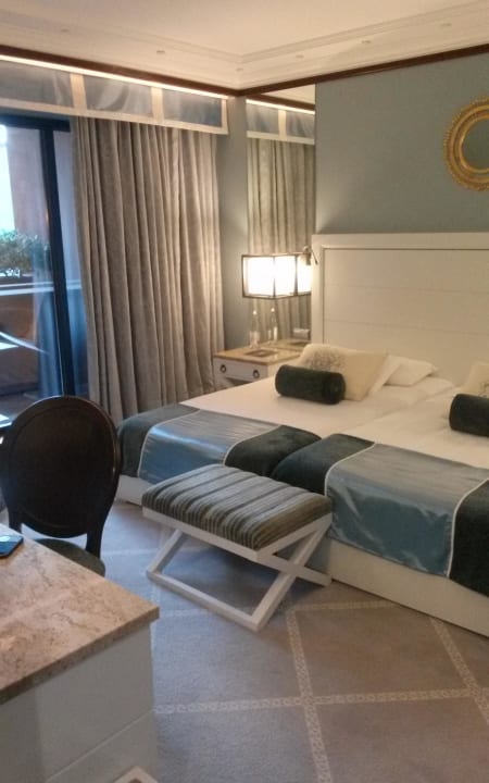 Zimmer Grande Real Villa Italia