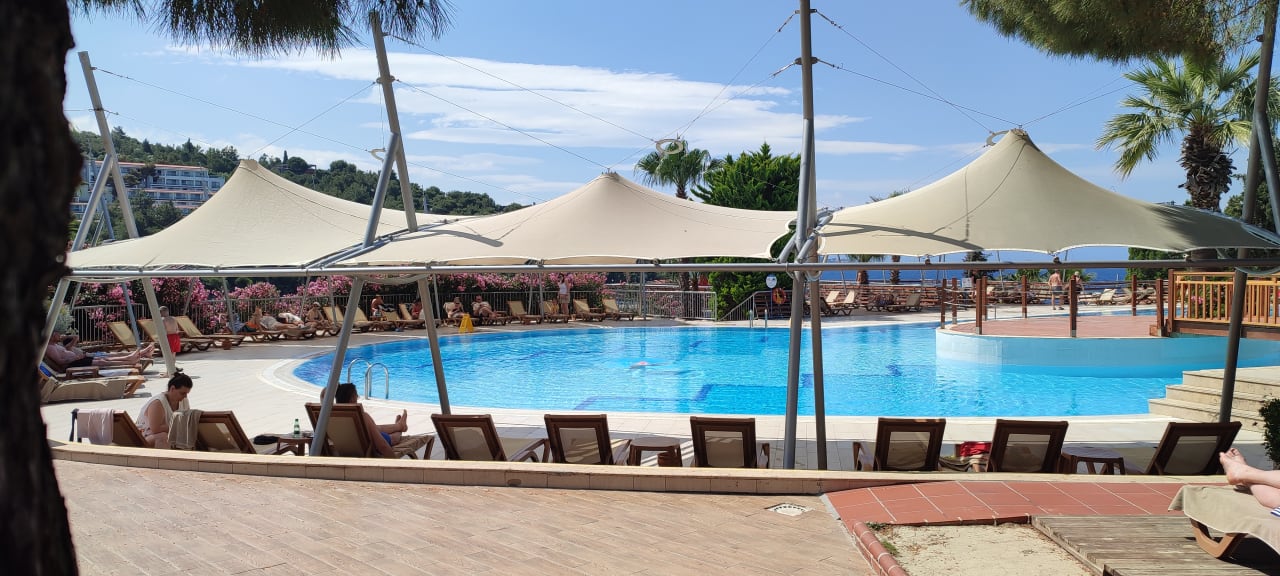 Pool Hotel Pine Bay Holiday Resort