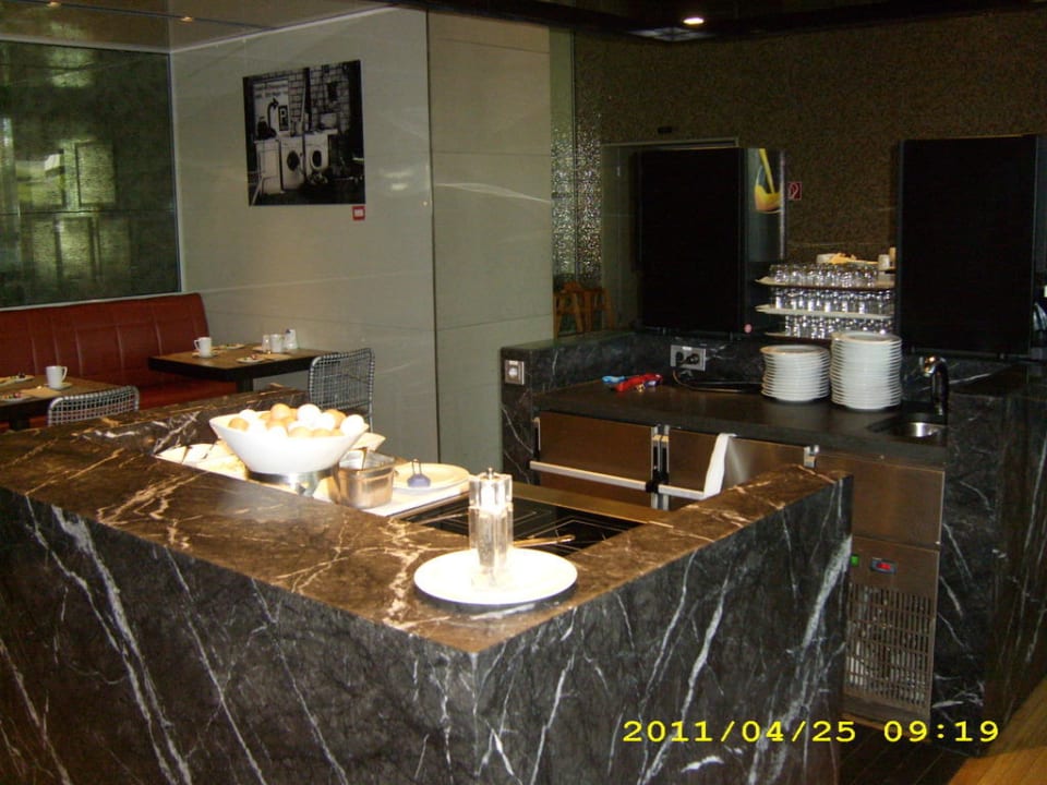 Hier wird nach  Wünschen d.Gäste frisch zubereitet Radisson Blu Hotel Köln