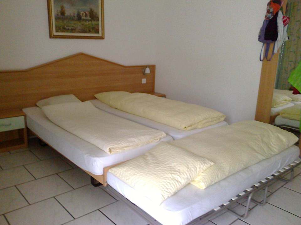 Doppelzimmer mit Zustellbett für Kind Hotel Albergo Mimosa