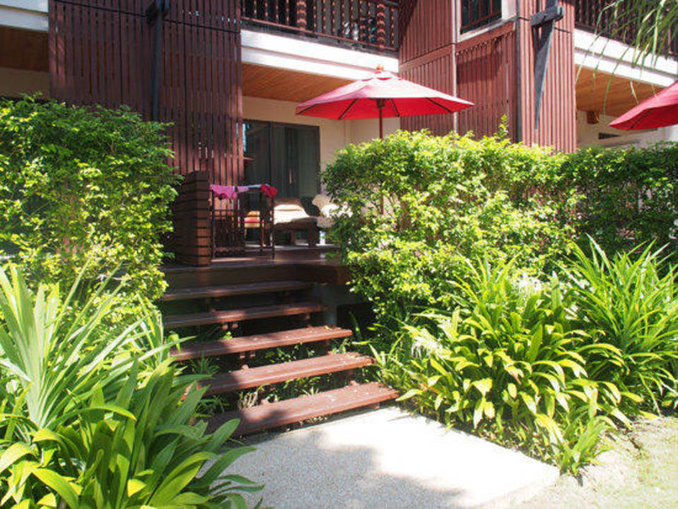 Unsere Terrasse Ramada Resort by Wyndham Khao Lak