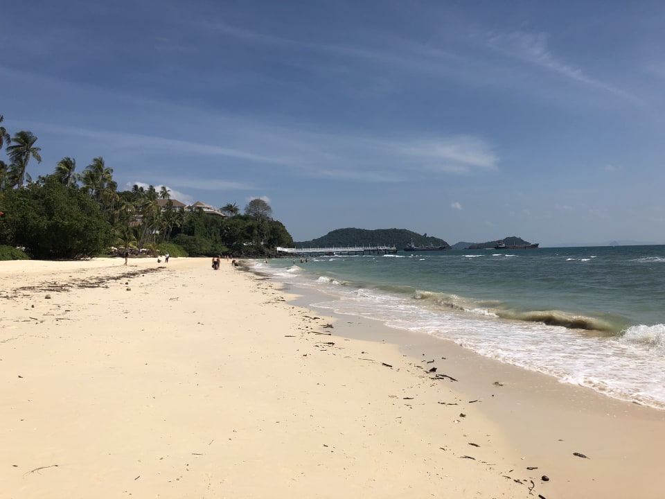 Strand Cape Panwa Hotel