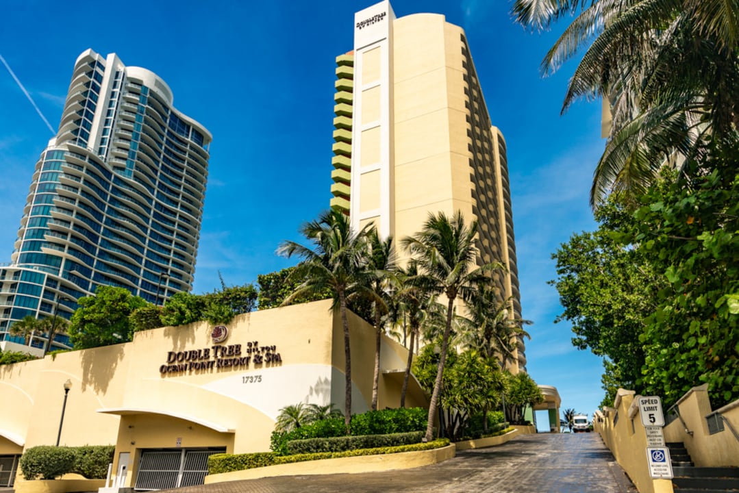 Außenansicht DoubleTree by Hilton Ocean Point Resort & Spa- North Miami Beach / Sunny Isles Beach