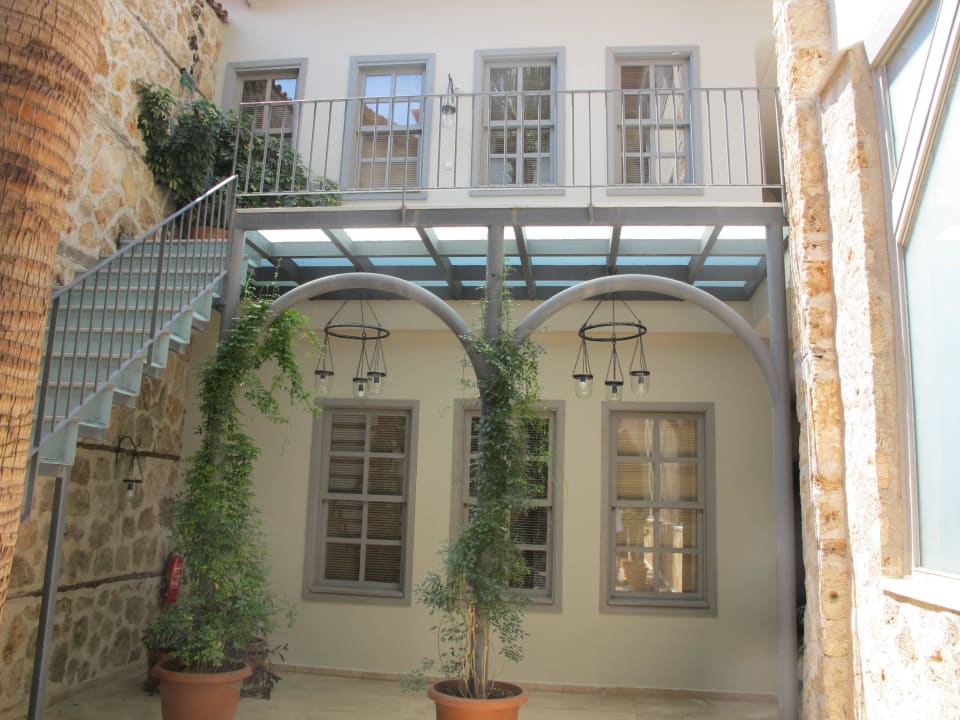 Innenhof Alp Pasa Hotel - Special Class