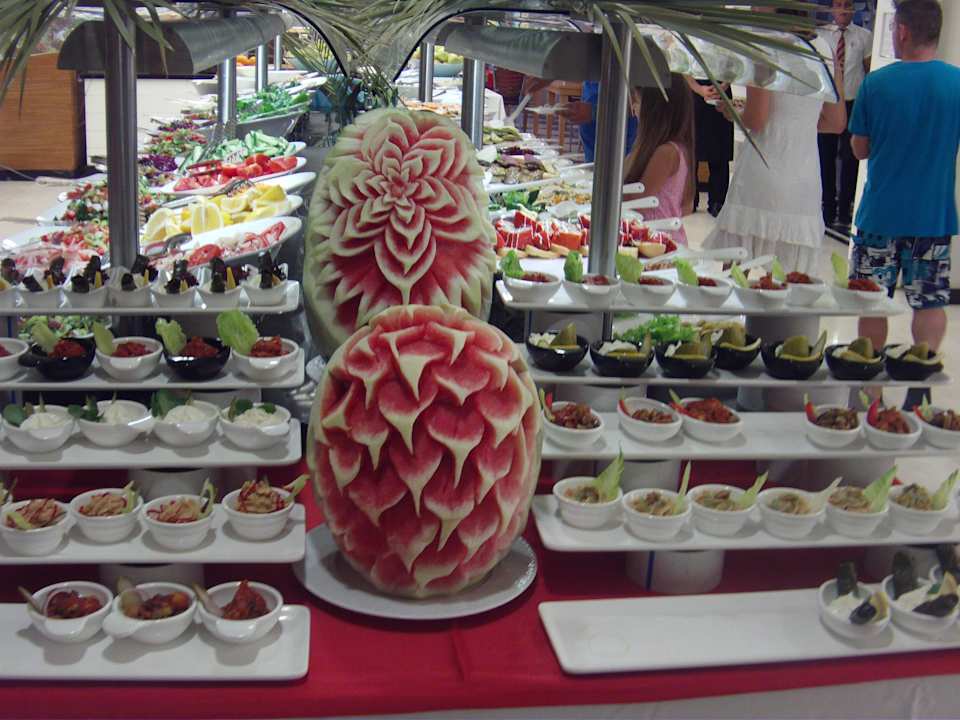 Salate  Palm World Side Resort & Spa