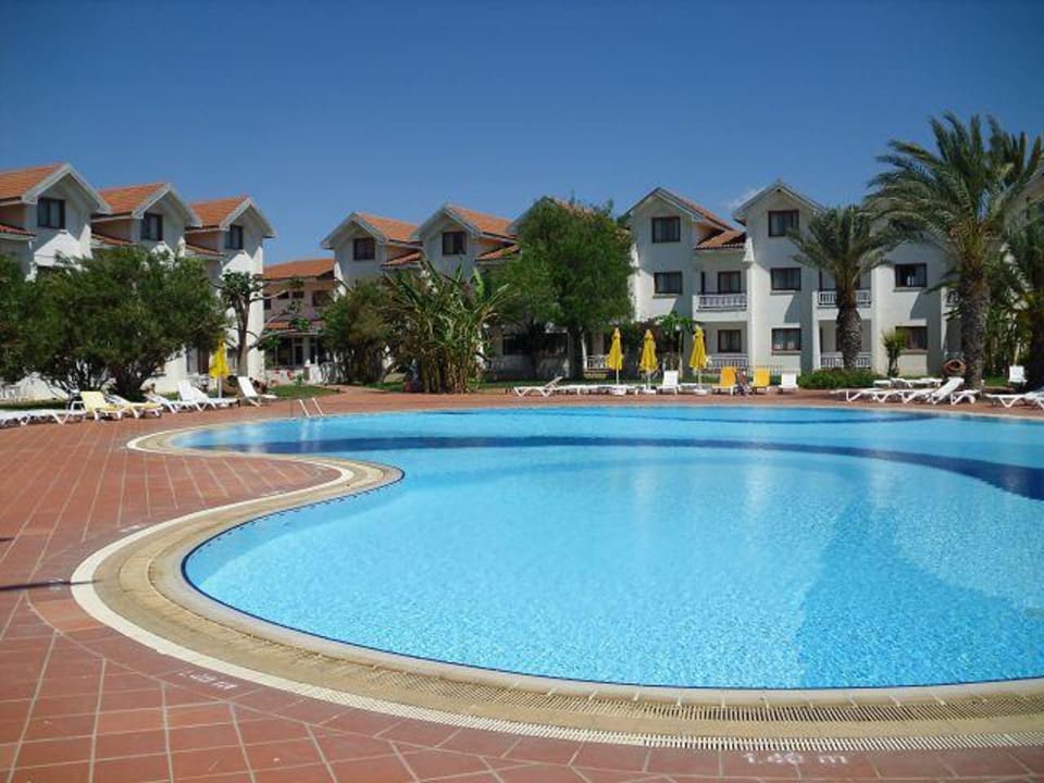 Poollandschaft Salamis Bay Conti Resort Hotel & Casino