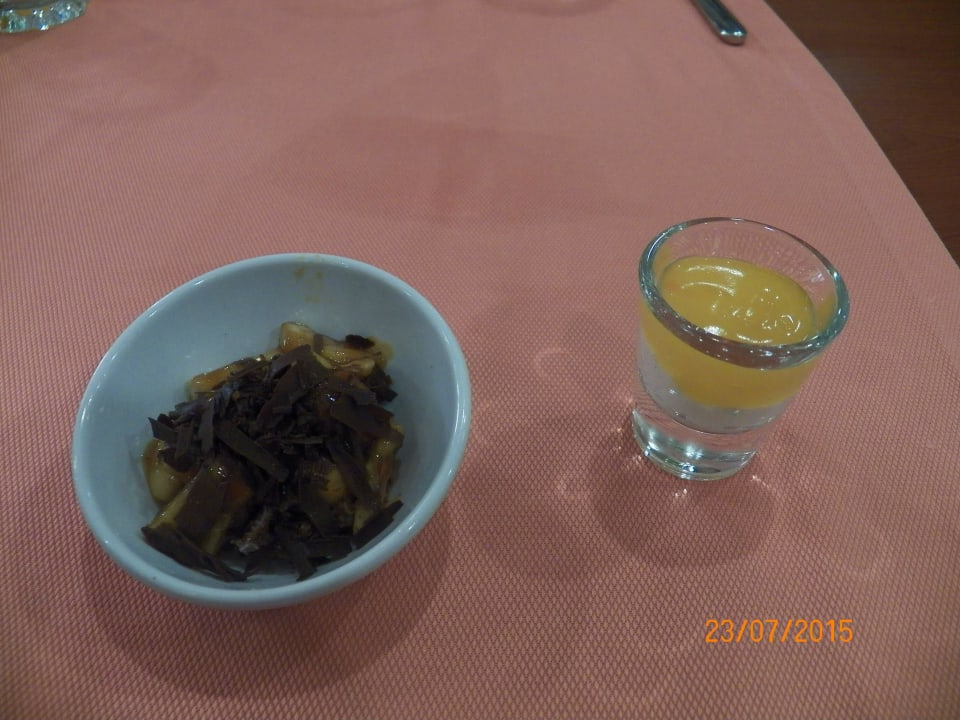 Main Restaurant VONRESORT Golden Coast