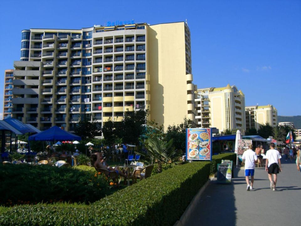 Hotel von der Strandpromenade Sentido Bellevue Beach