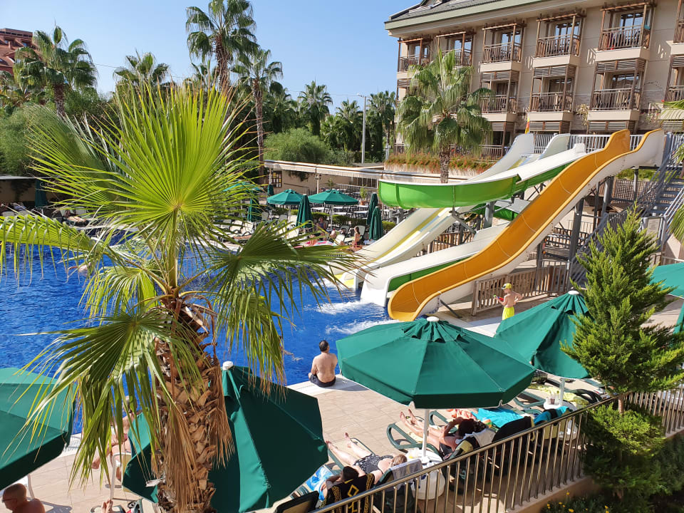 Pool Can Garden Resort