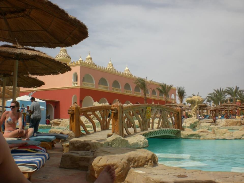 Hauptpool Pickalbatros Alf Leila Wa Leila Resort - Neverland Hurghada