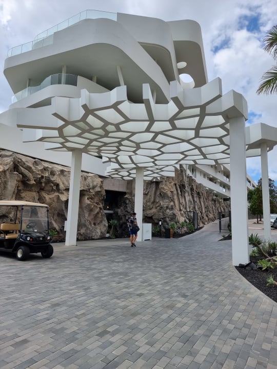 Außenansicht Royal Hideaway Corales Suites