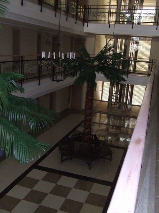 Blick in das Erdgeschoss Can Garden Resort