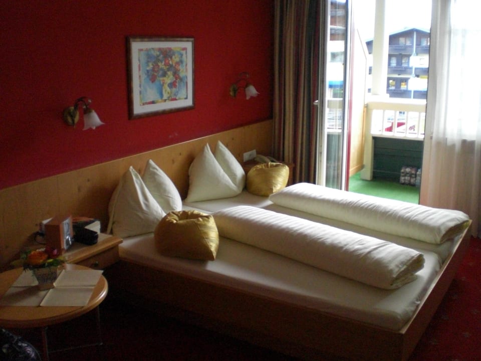 Schön gerichtetes Bett Hotel Kohlerhof