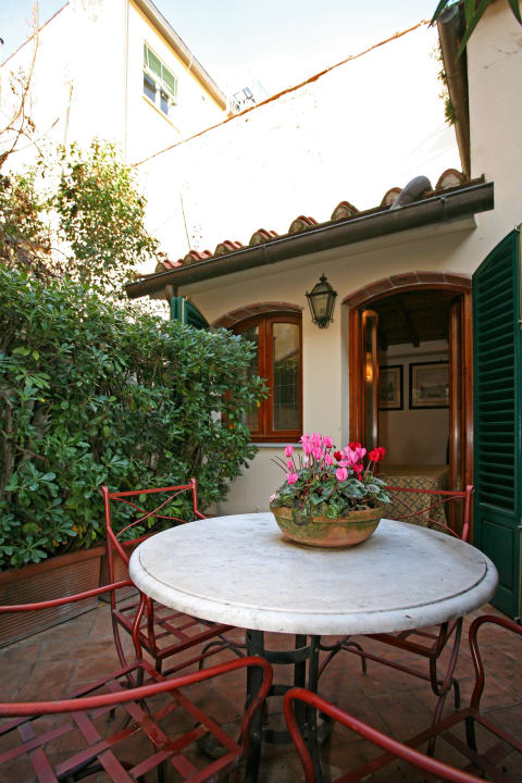 Private patio Hotel Morandi alla Crocetta