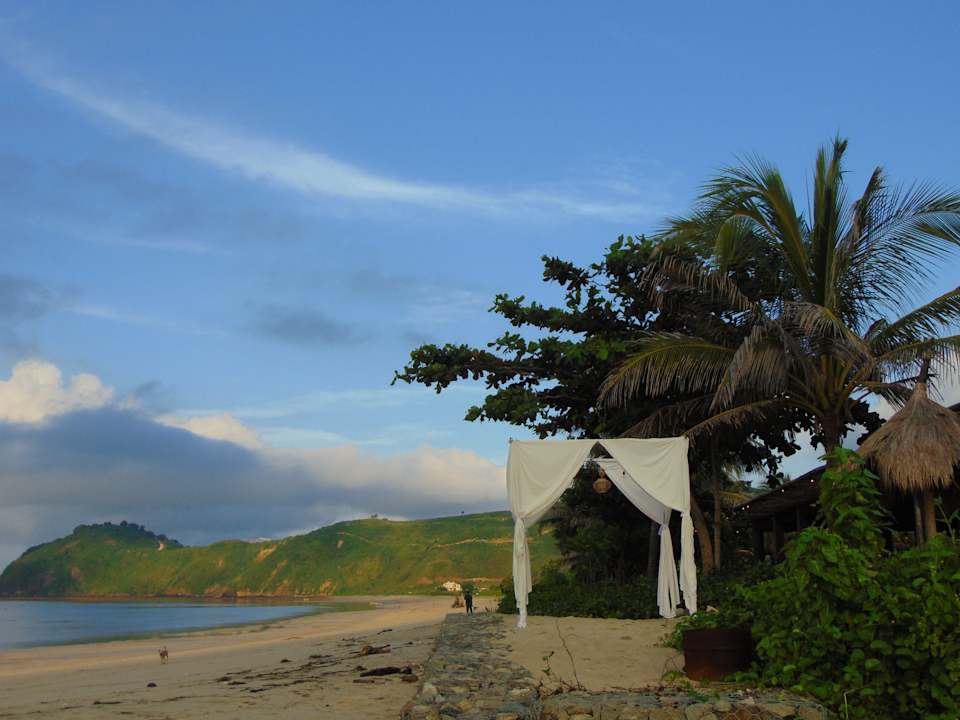Strand Amber Lombok Beach Resort