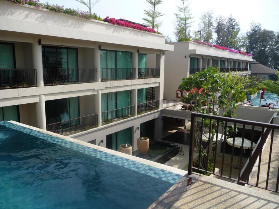 Kinder Sandspielplatz zwischen den Pools Hotel Tara Mantra Cha Am