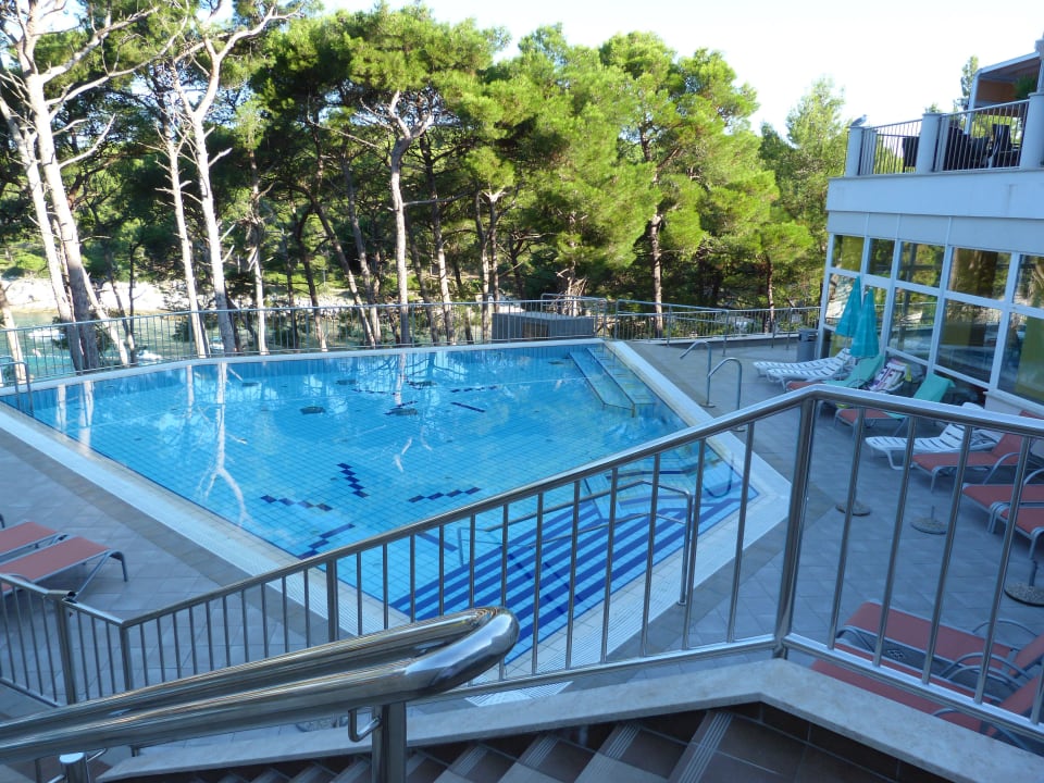 Blick auf den Pool Hotel Aurora