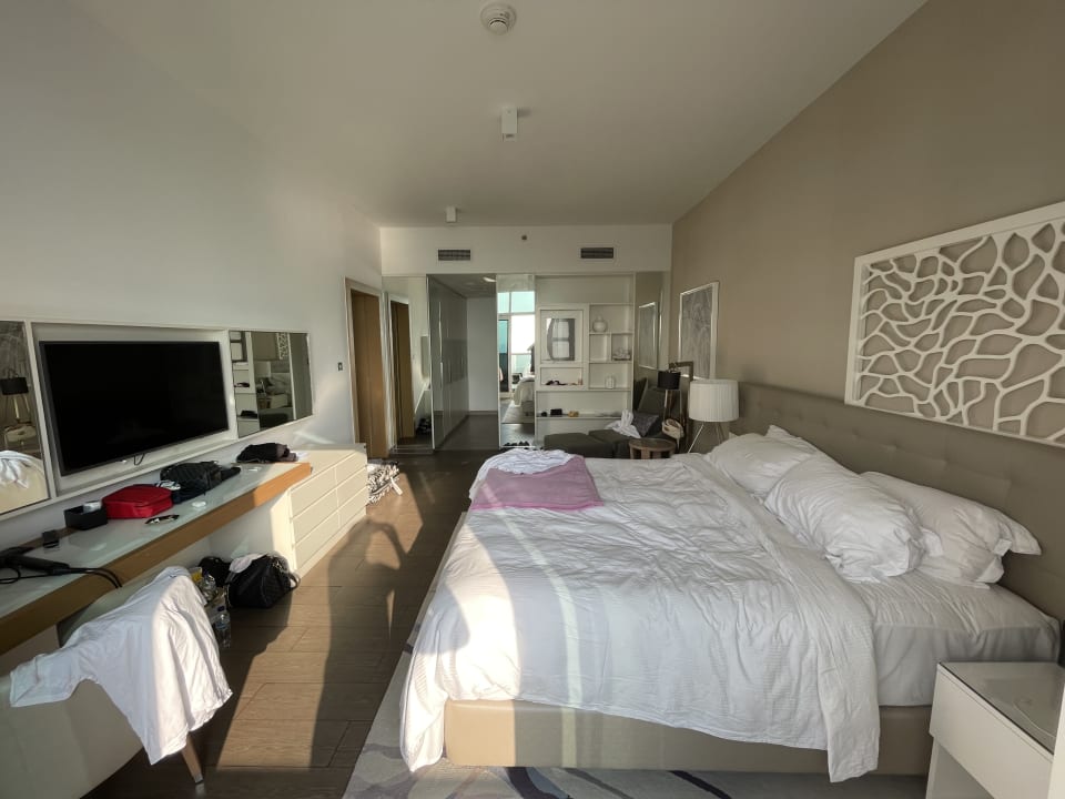 Zimmer Beach Rotana - Residences