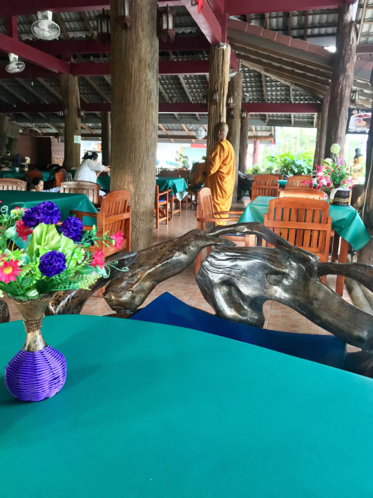 Restaurant am Morgen Happy Lagoon Bungalows