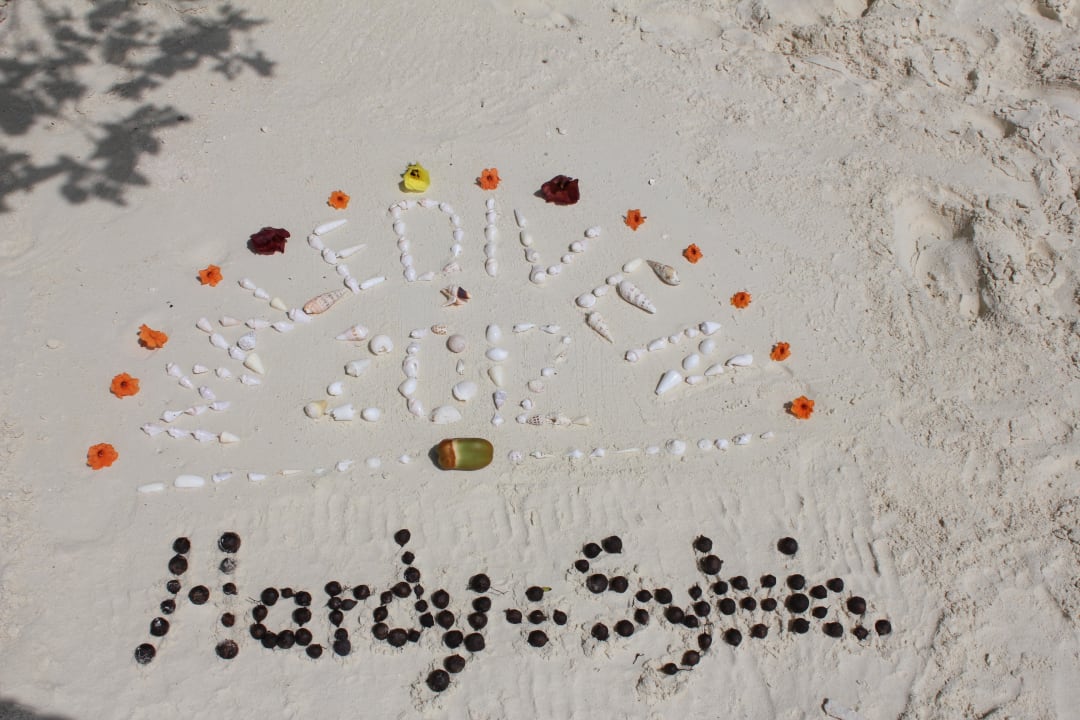 Beschäftigung am Strand Summer Island Maldives