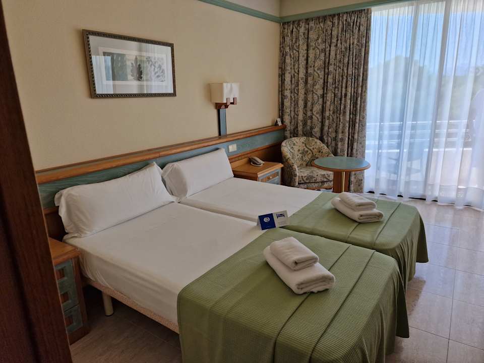 Zimmer Hotel Exagon Park