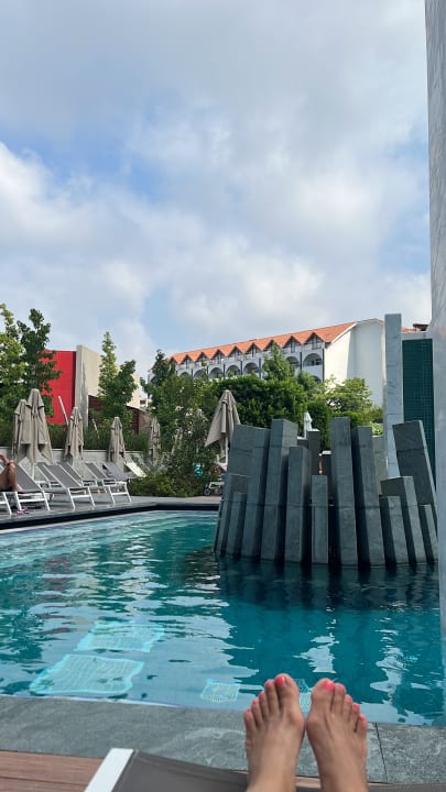 Pool The Sense Deluxe Hotel