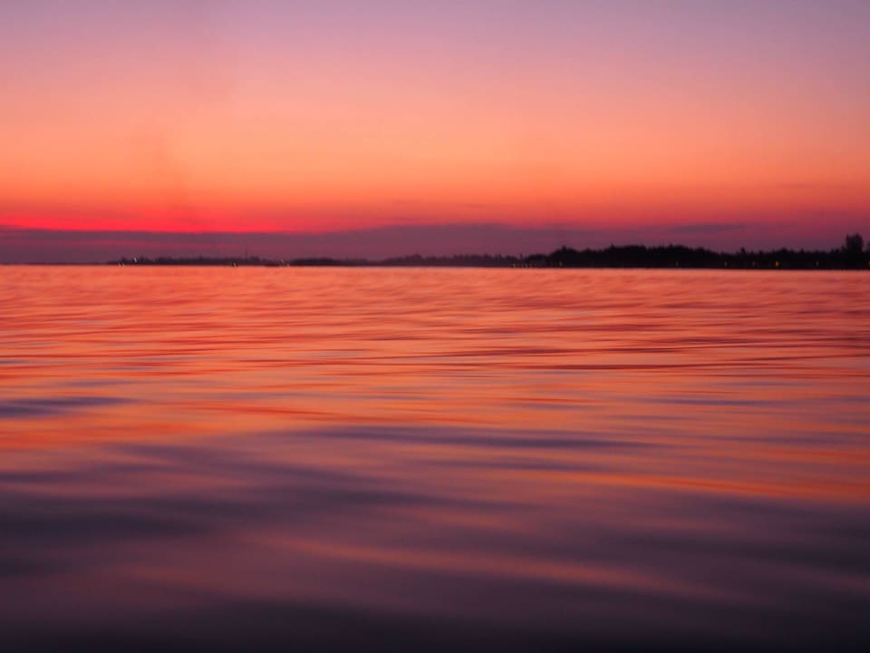 Abendliche Fahrt mit dem Speedboot zum Flughafen Adaaran Select Hudhuran Fushi - Premium All Inclusive