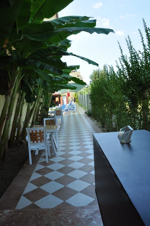 Way to the Block-B Yavuzhan Otel