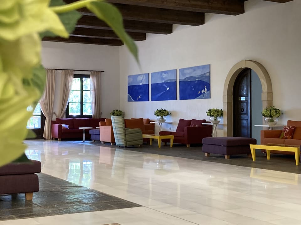 Lobby Apollonia Beach Resort & Spa
