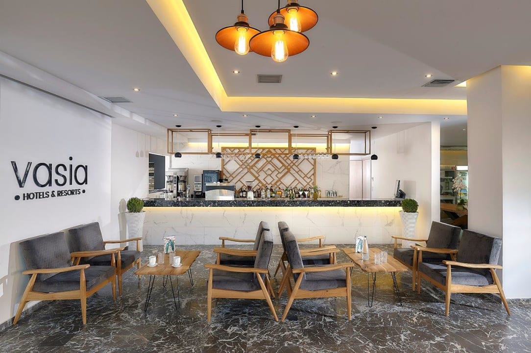 Gastro Vasia Royal Hotel