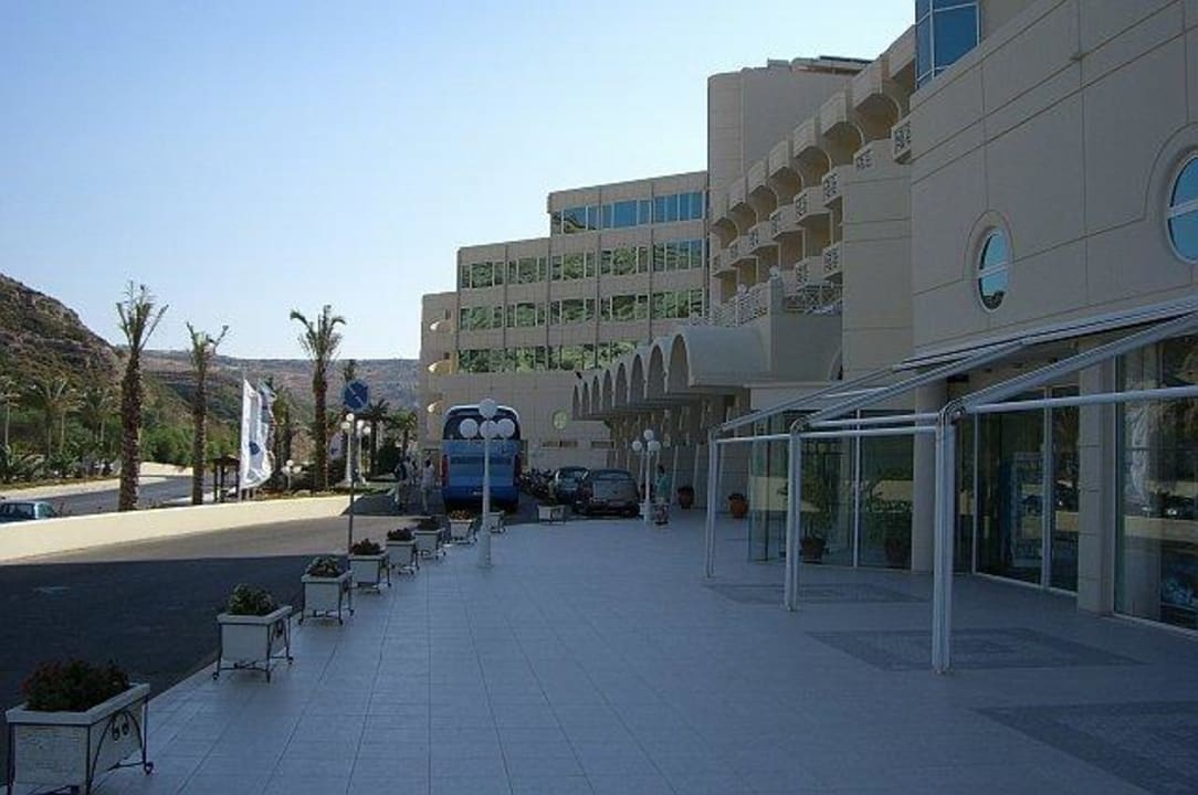 Eingangsbereich des Hotels Rodos Palladium Leisure & Wellness
