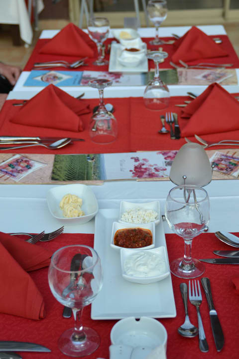 Im A-la-card-Restaurante "Otoman" Hane Family Resort