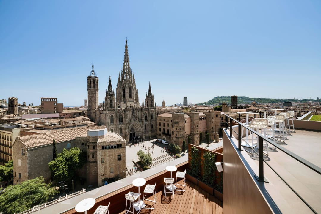 Panoramic terrace Hotel Colón Barcelona