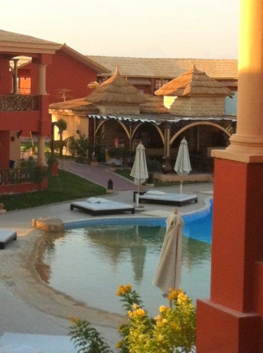 Pool im 400er Bereich Pickalbatros Alf Leila Wa Leila Resort - Neverland Hurghada