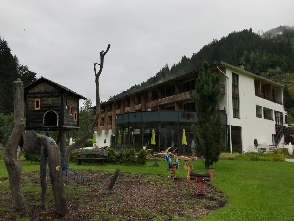 Außenansicht Spa Hotel Zedern Klang