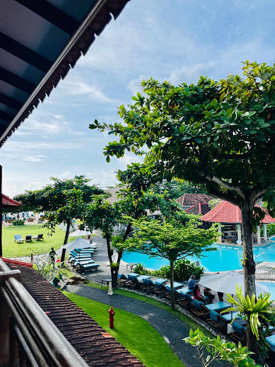 Pool Sol by Melia Benoa Bali