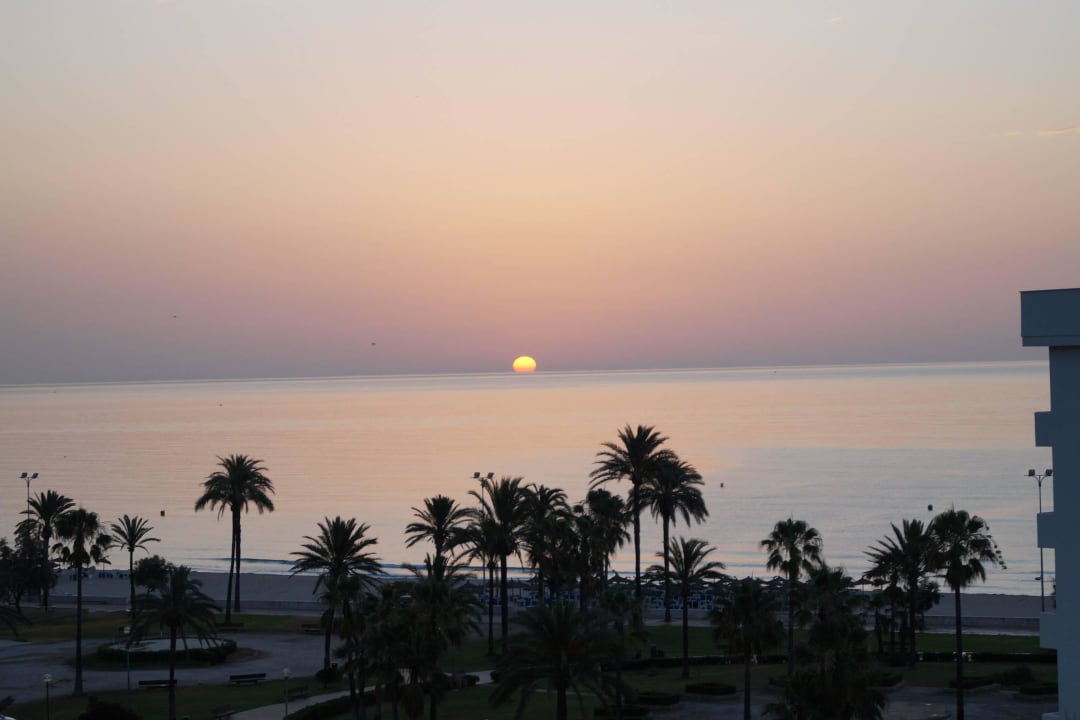 Sonnenaufgang ca 06.15 Hipotels Cala Millor Park