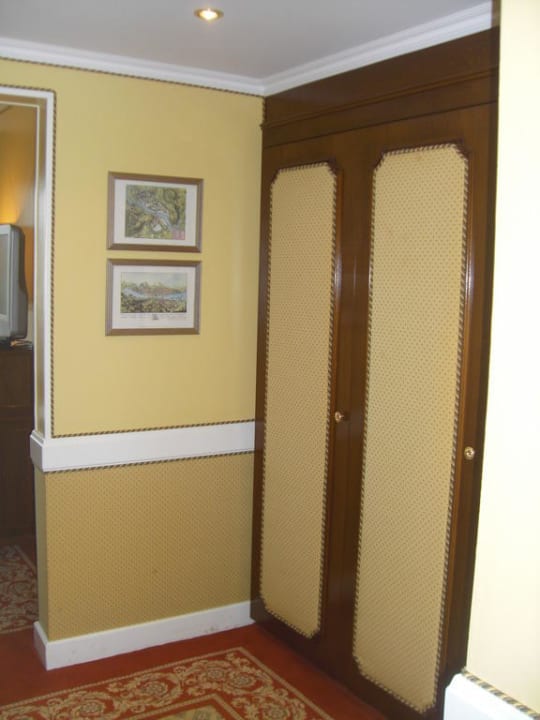 Eingangsbereich des wunderschönen Standard DZ! Hotel Sacher