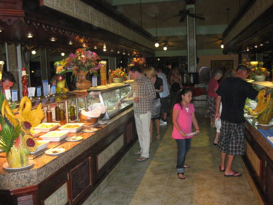 Büffet Playabachata Hotel