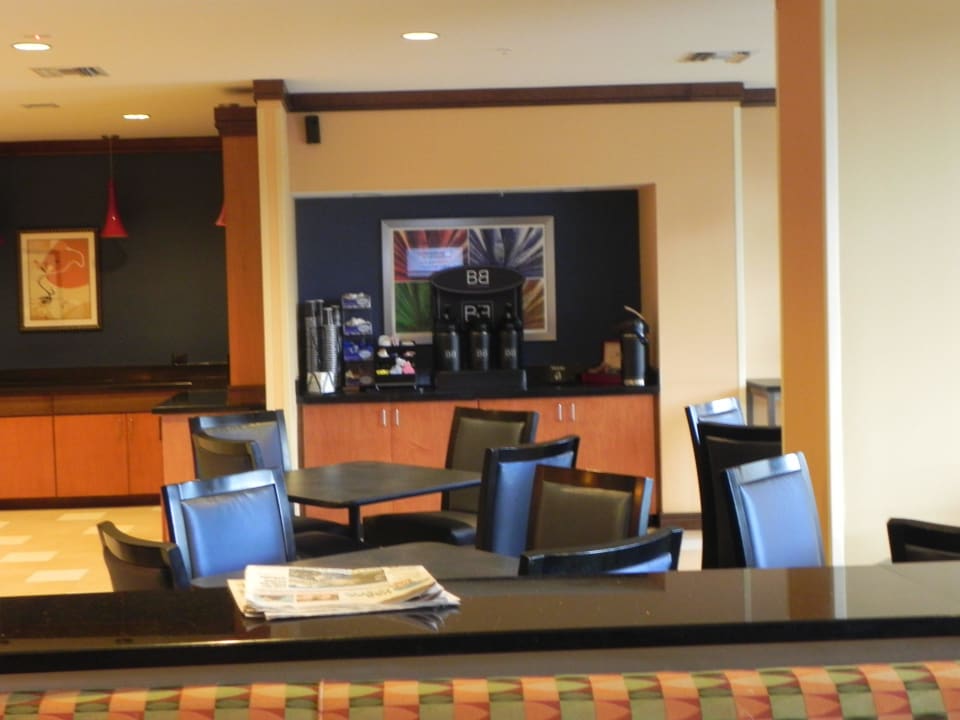 Frühstücksbereich Fairfield Inn & Suites Miami Airport South