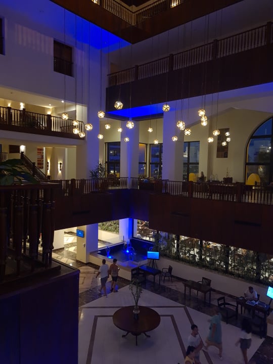 Lobby Steigenberger Aqua Magic