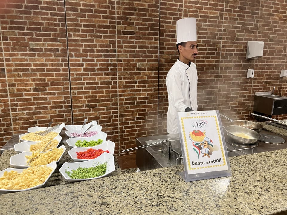 Gastro Imperial Shams Abu Soma