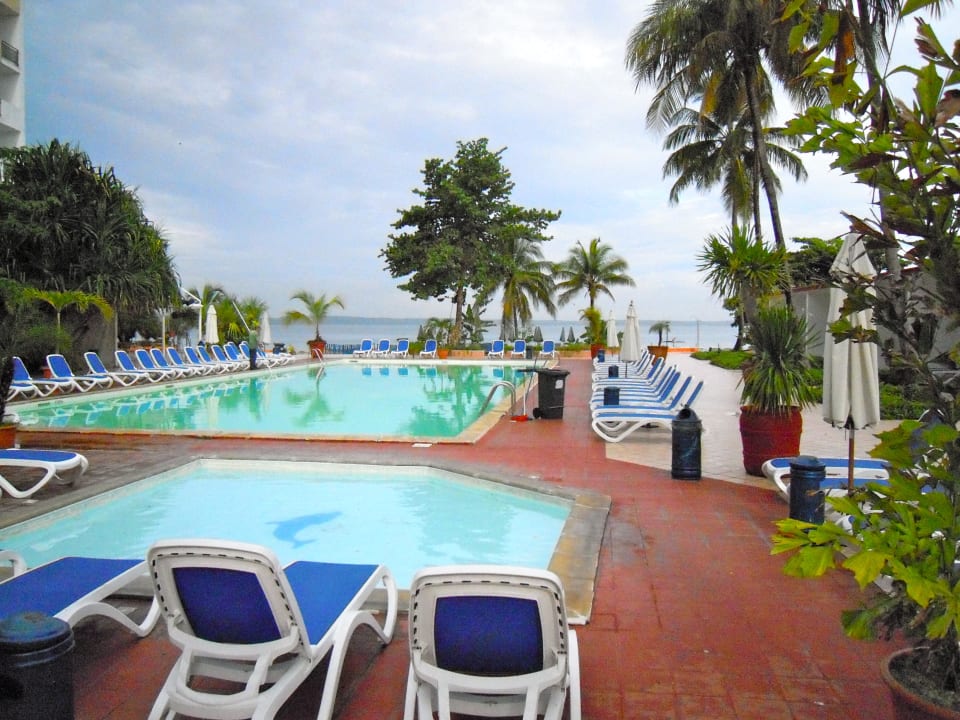 Gepflegter Pool Hotel Jagua Affiliated by Meliá