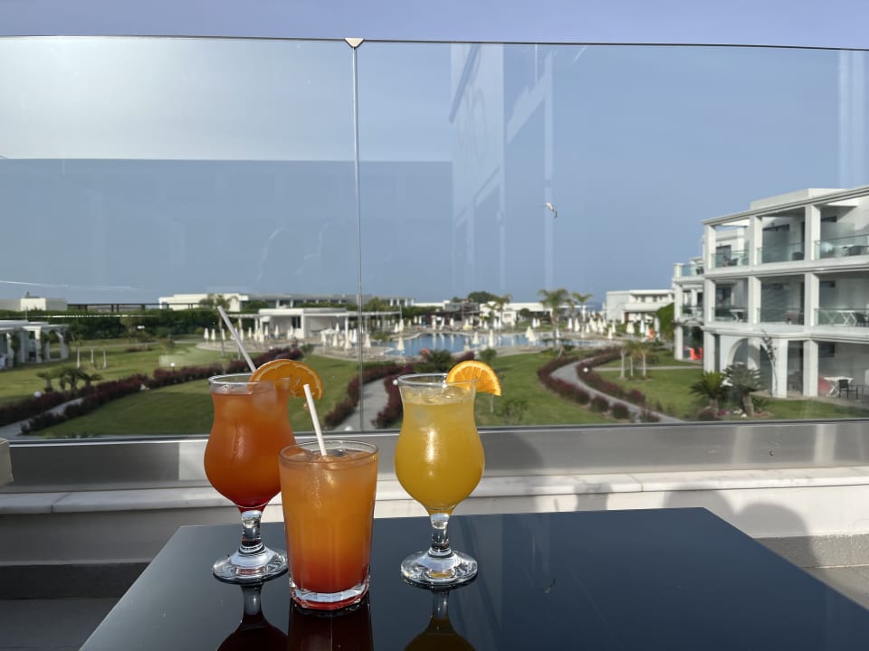 Gastro Asterias Beach Resort