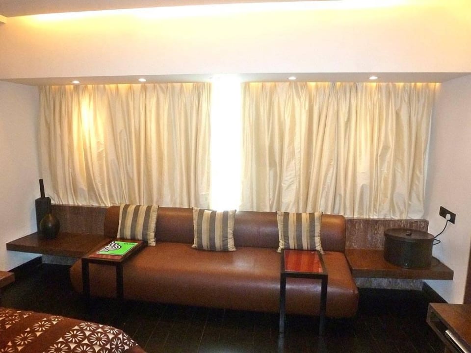 Residence-Room Hotel The Park New Delhi