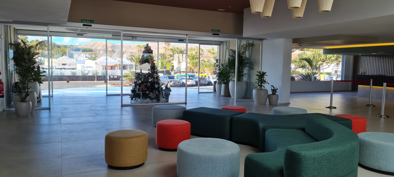 Lobby Hotel Riu Paraiso Lanzarote