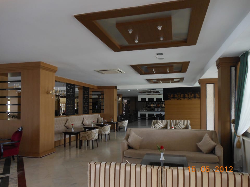 Lobby Seaden Corolla Hotel