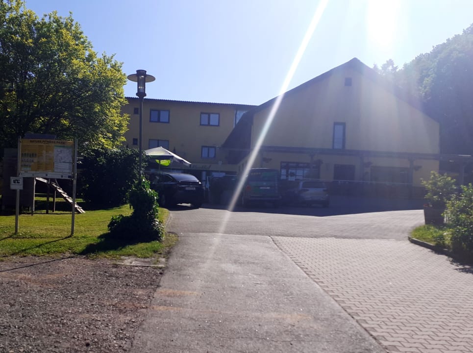 Außenansicht Waldhotel Felschbachhof